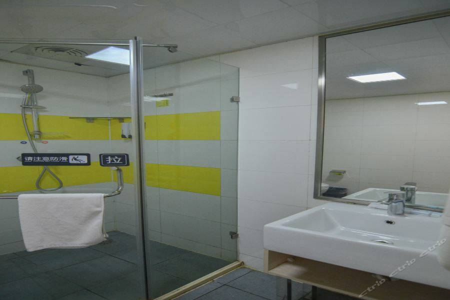 7Days Inn Dalian Heishijiao Software Park Exterior foto